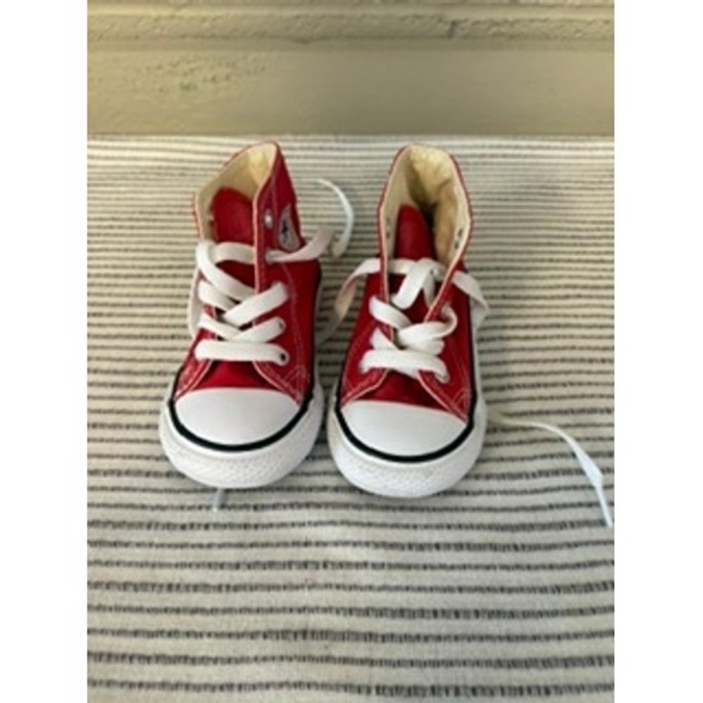 Converse Chuck Taylor All Star Red High Top Kids Sneakers Shoes Size 5 Toddler - Picture 3 of 9